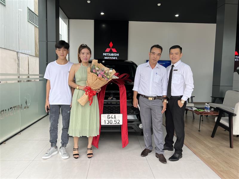 Giao xe cho Quý khách hàng